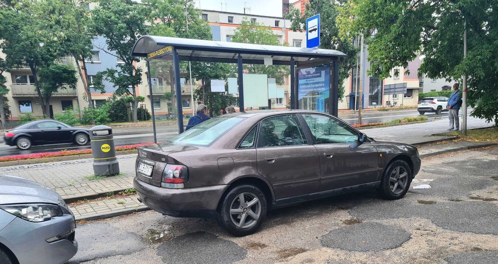 sprzedam AUDI A4 B5