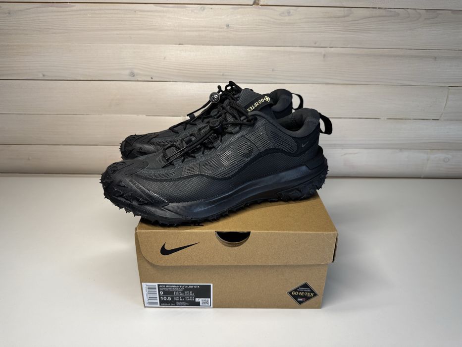 Nike ACG MOUNTAIN FLY 2 LOW GTX 42,5 розмір 27,5 см