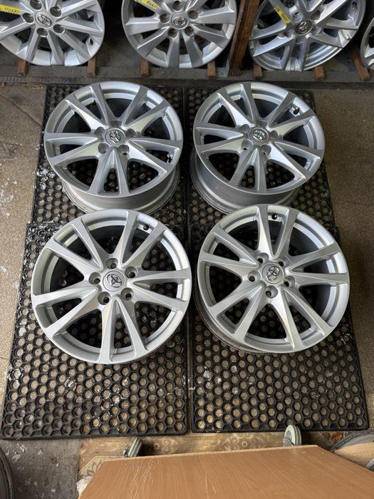 Диски Оригінал toyota camry corolla avensis avalon lexus 5 114,3 r17