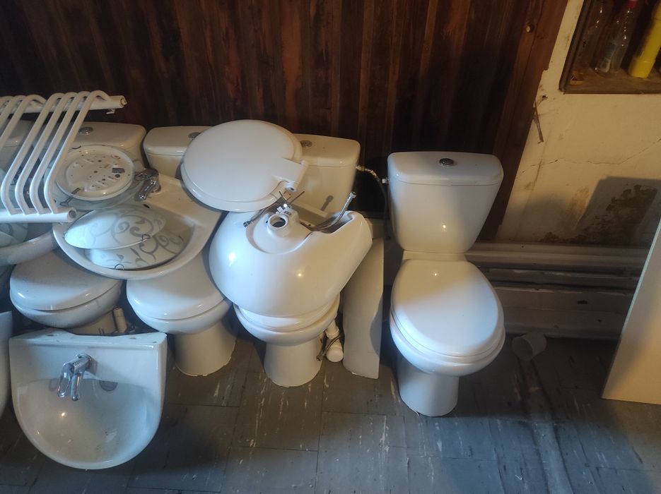 Umywalki , grzejniki