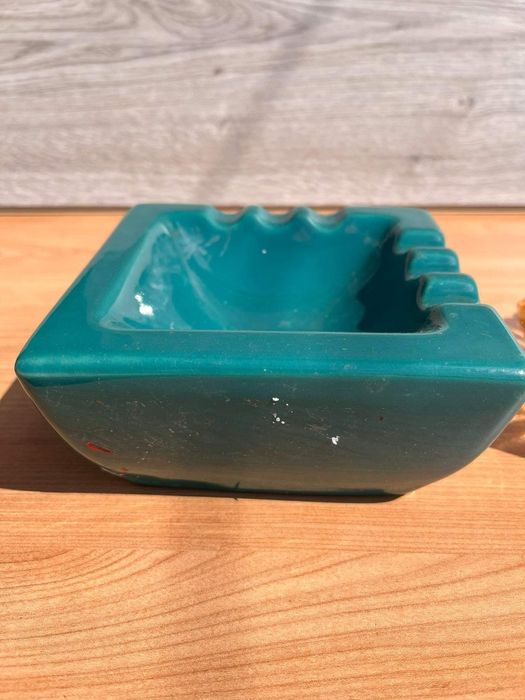 Lindo conjunto de quatro peças