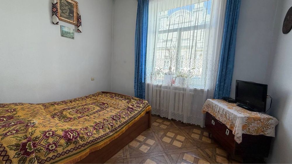 Продаж 2-кімнатної квартири в центрі Стрия