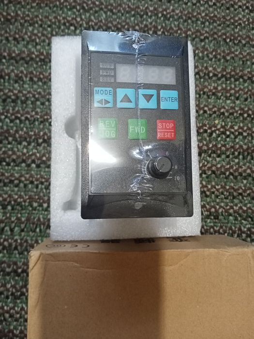 Частотник інвертор преобразователь частоты инвертор перетворювач 1.5кВ