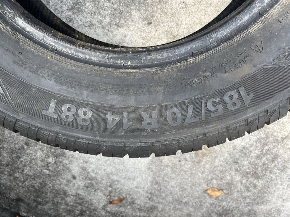 Pneus 185/70R R14