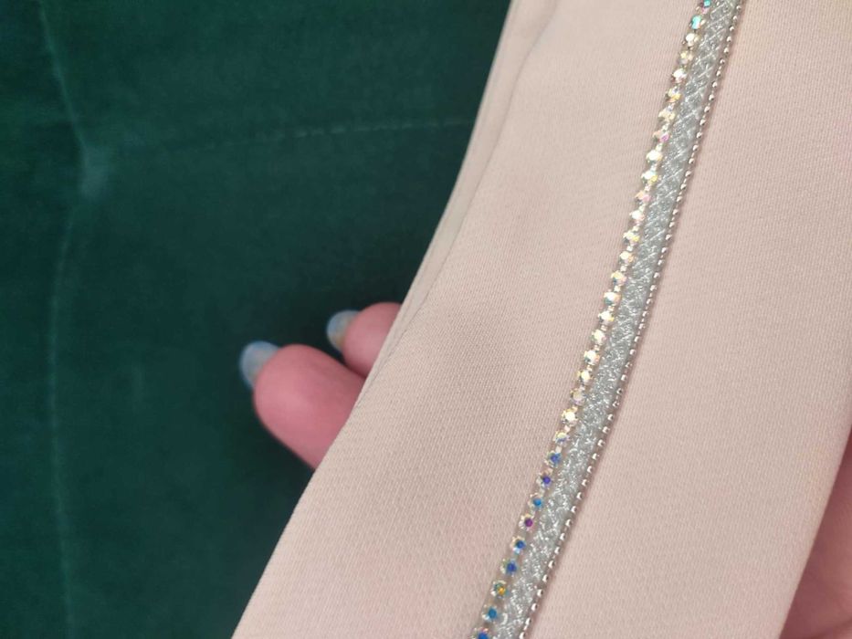 Duet Luna rozkloszowana sukienka midi beżowa xl (46)