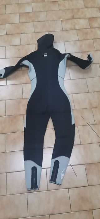 Fato de Mergulho Scuba / Canyoning Deeply 6.5mm c/ Capuz (Mulher) – Tam. M