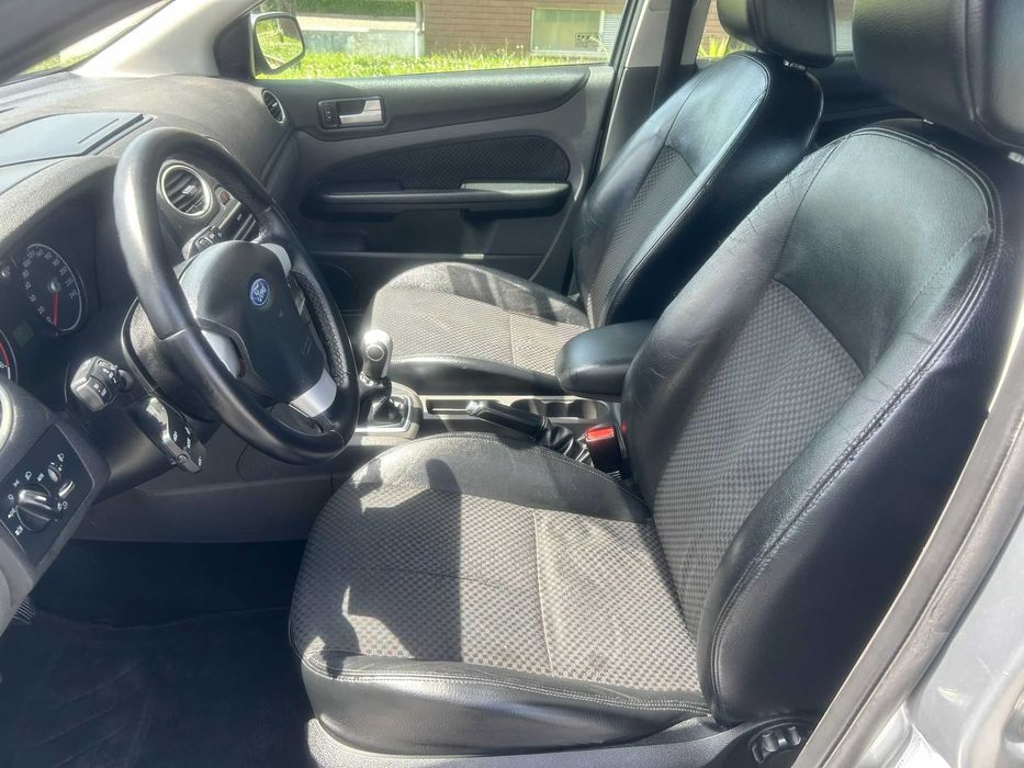 Ford Focus 1.6 TDCI TITANIUM - IUC antigo