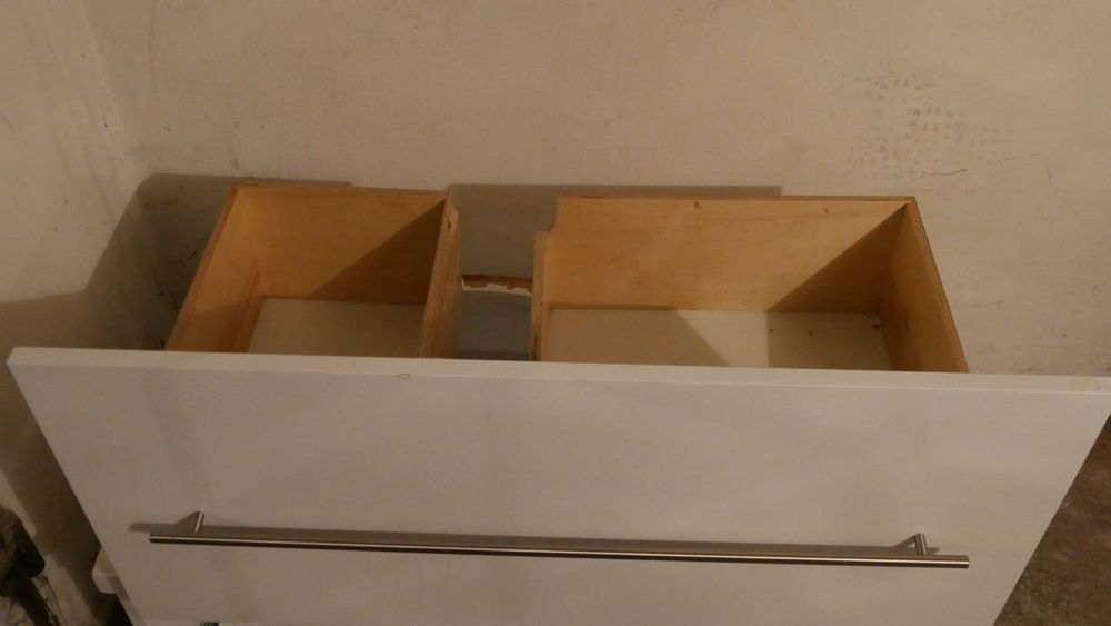 umywalka ceramiczna + szafka gratis