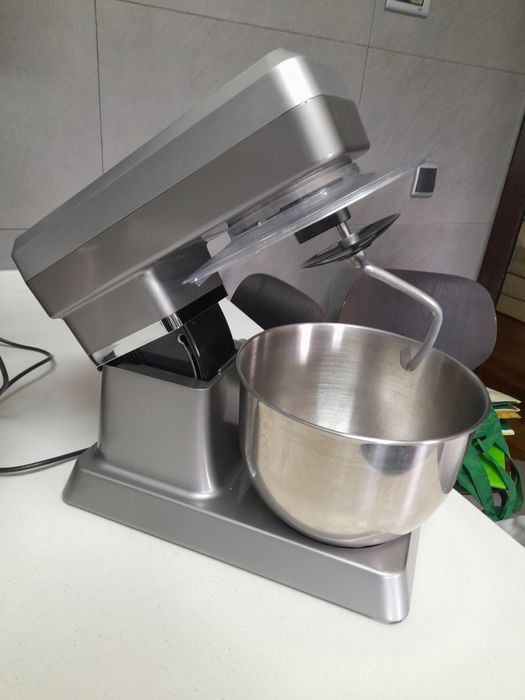 Batedeira profissional Ciatronic 1200W