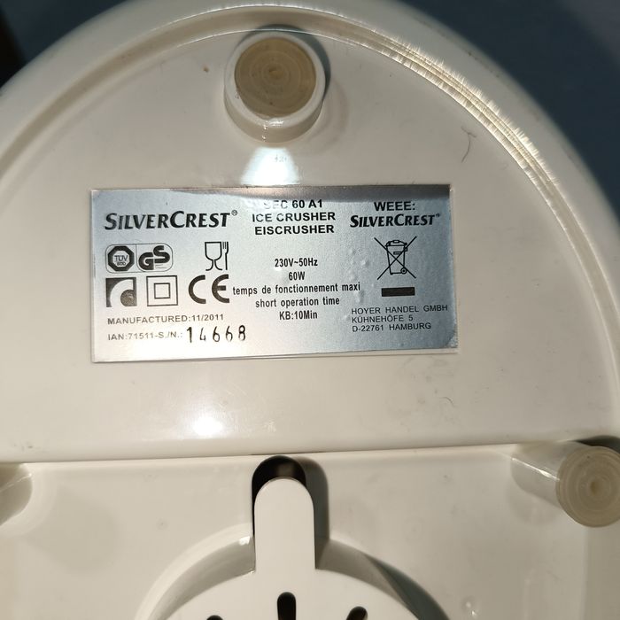 Máquina de Picar Gelo SilverCrest 60W Não Funciona; Para peças