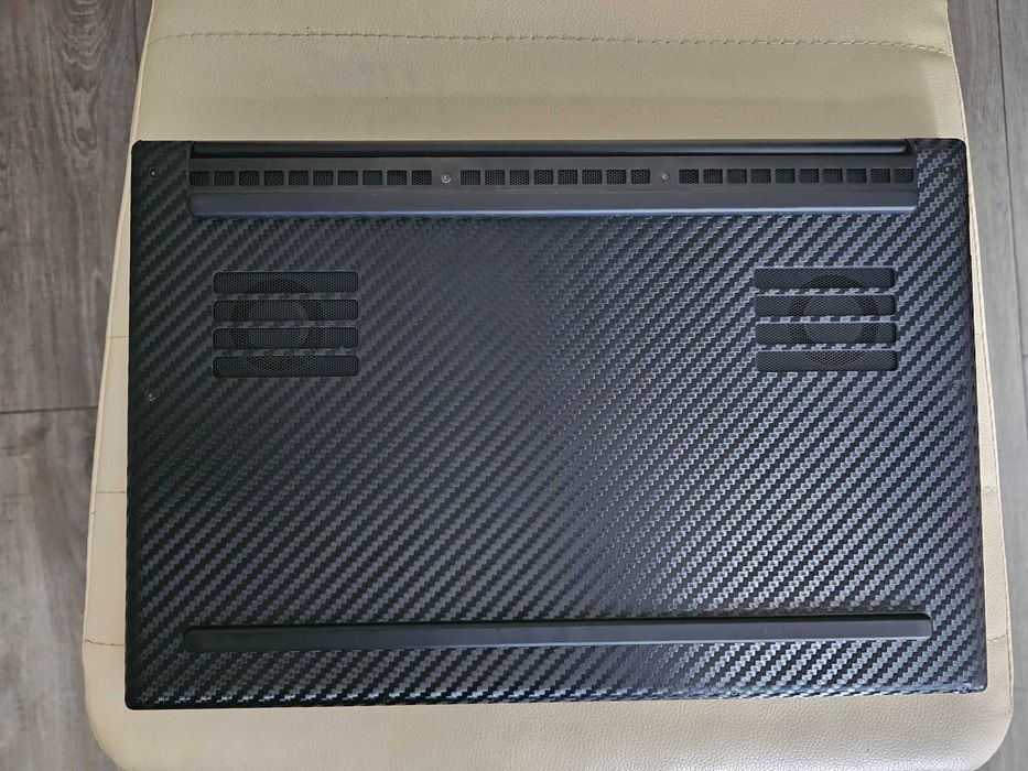 Продам геймерський ноутбук Razer Blade 15 Base