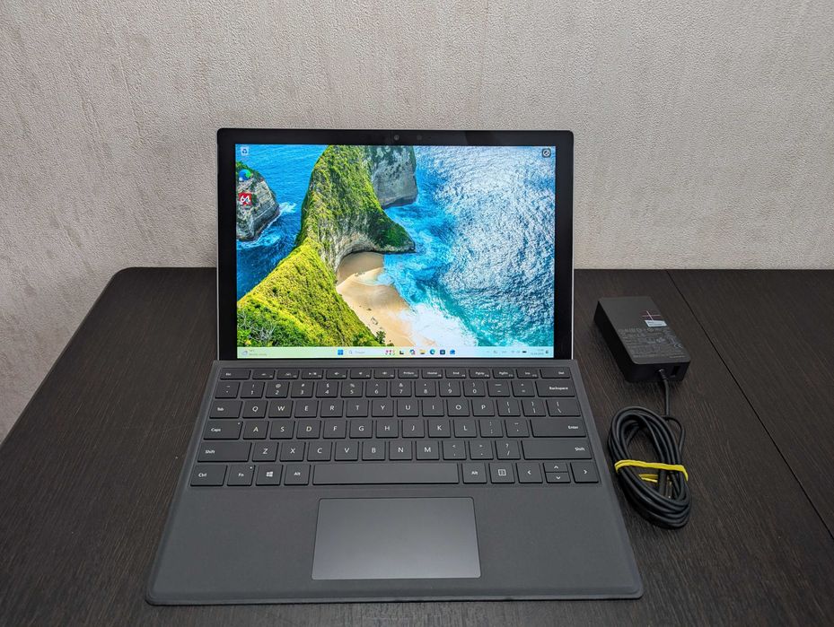 Microsoft Surface Pro 7+ Plus 16/256gb Intel i7-1165g7