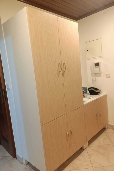 Móvel Castanho Claro