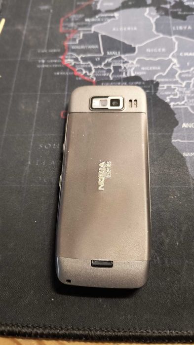telefon nokia e71 e52