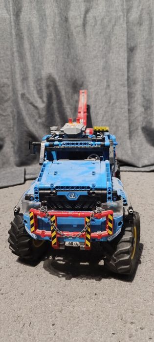 Lego Technic Terenowy holownik 6x6  42070