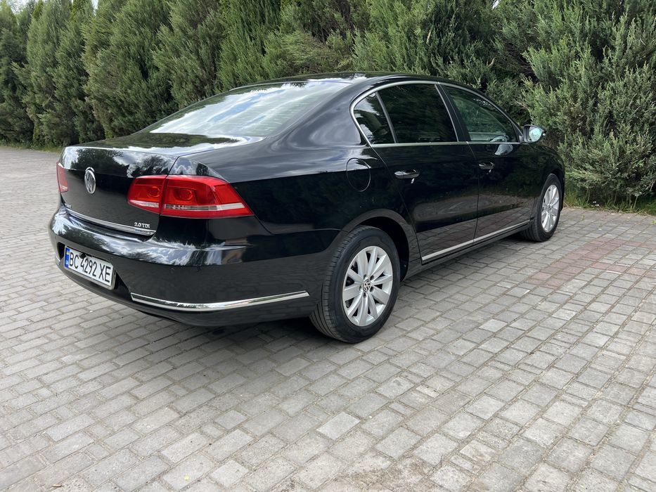 Volkswagen Passat B7 2012 рік