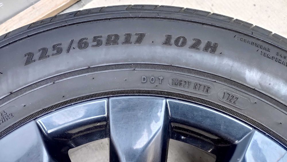 шини 225/65R17.  Goodyear . 2022р.  Всесезонні М+С