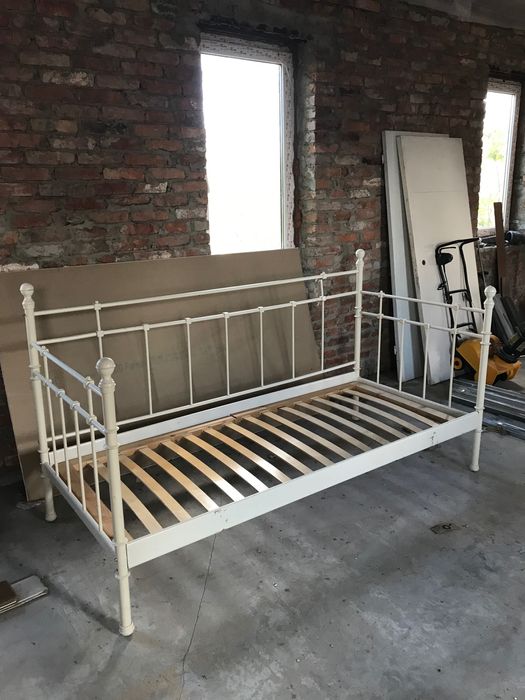 Ліжко металеве 200*90