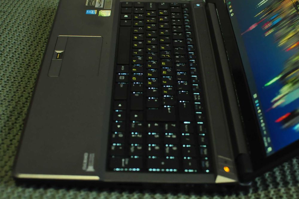 Игровой ноутбук Acer XMR  ( Core i7 /16Gb/SSD/ NVIDIA 3Gb)