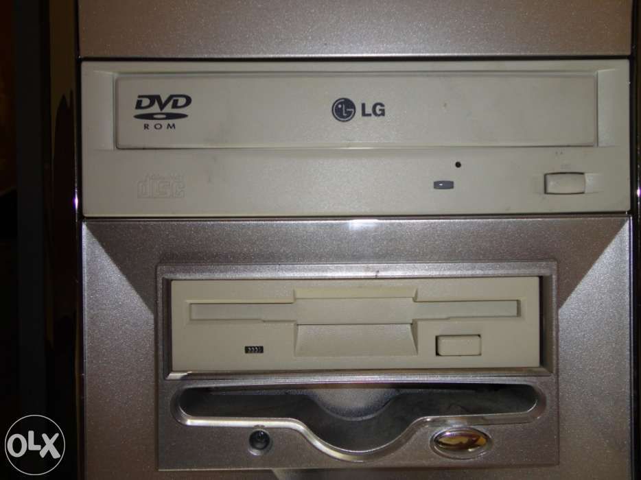 Torre PC com 4 drives