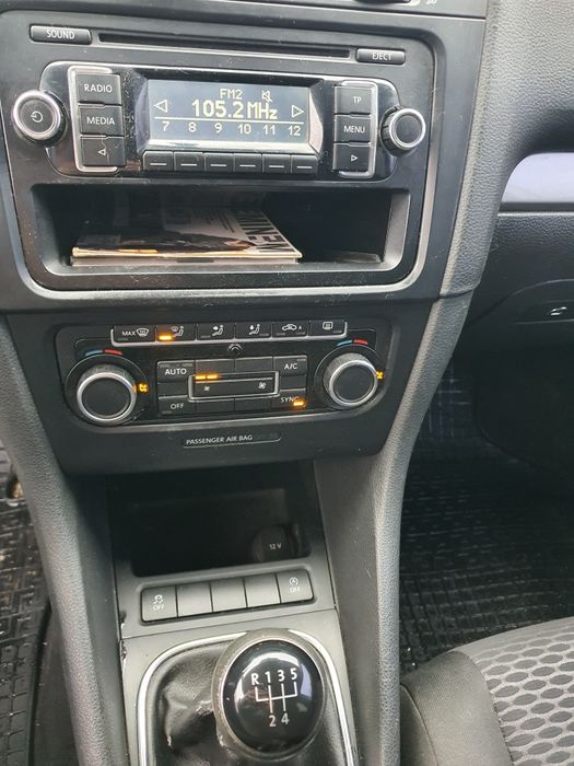 Продаж авто 1.6 тді