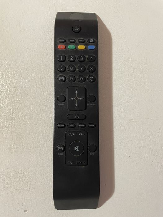 Tv18’’ Mitsai com comando