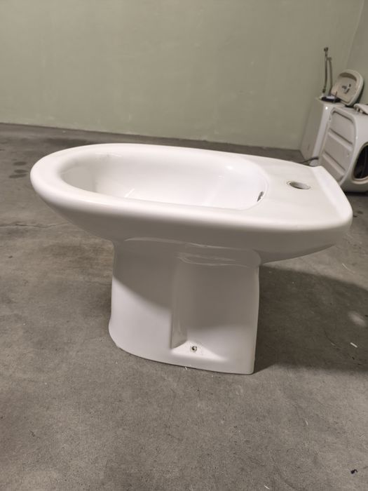 Bidé usado em boas condições