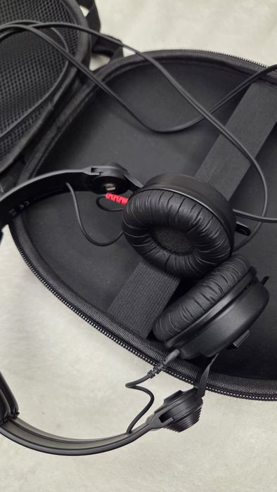 Sennheiser hd 25