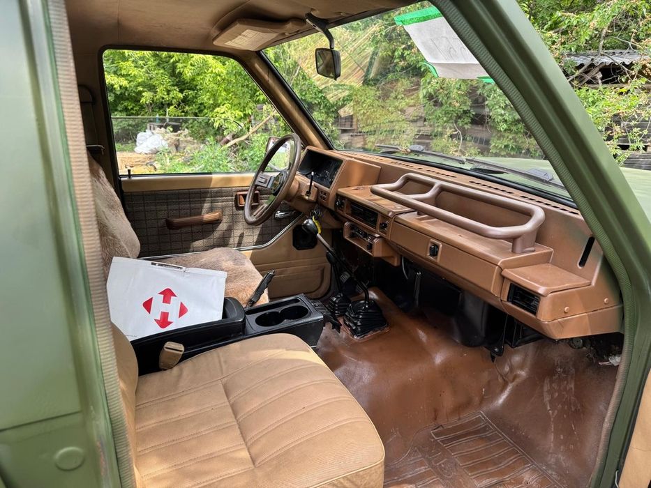 Nissan Patrol 1987