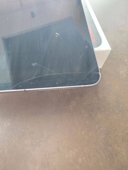 Ipad pro 12.9  64 GB 3 generacja