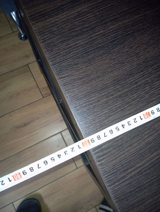 Столик прикроватный.