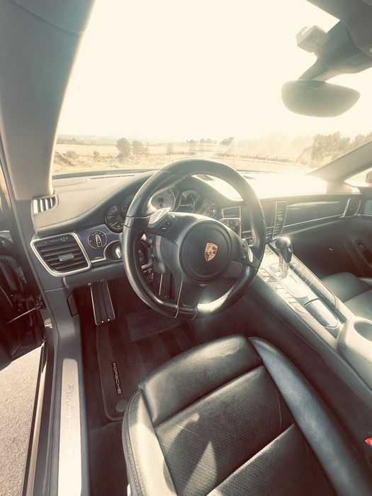 Porsche Panamera 4s Híbrido Plug-in