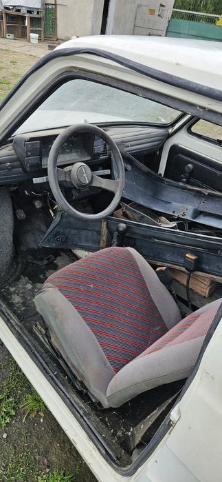 Fiat 126p 1990r. Maluch