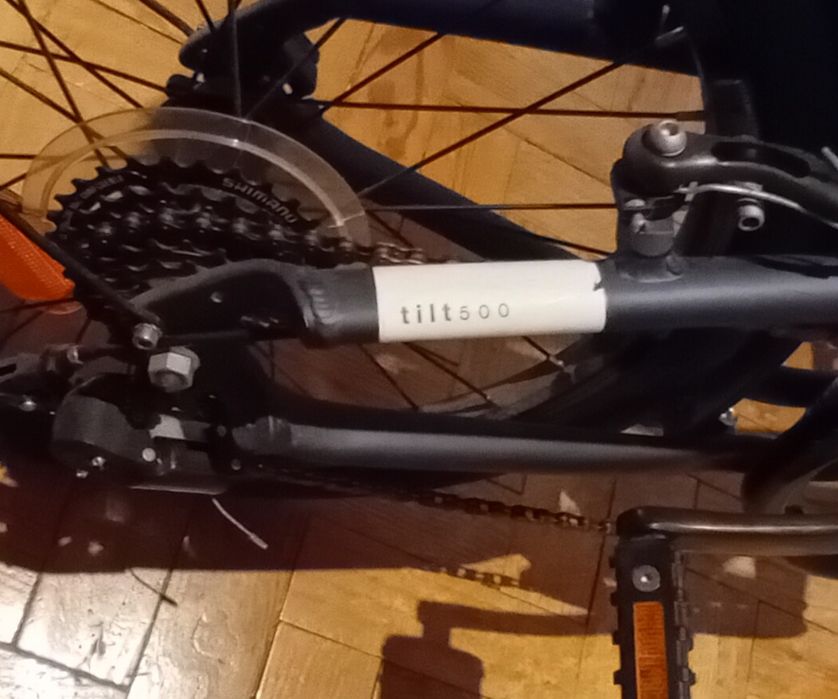 Bicicleta dobravel  Btwin Tilt 500 com cesto