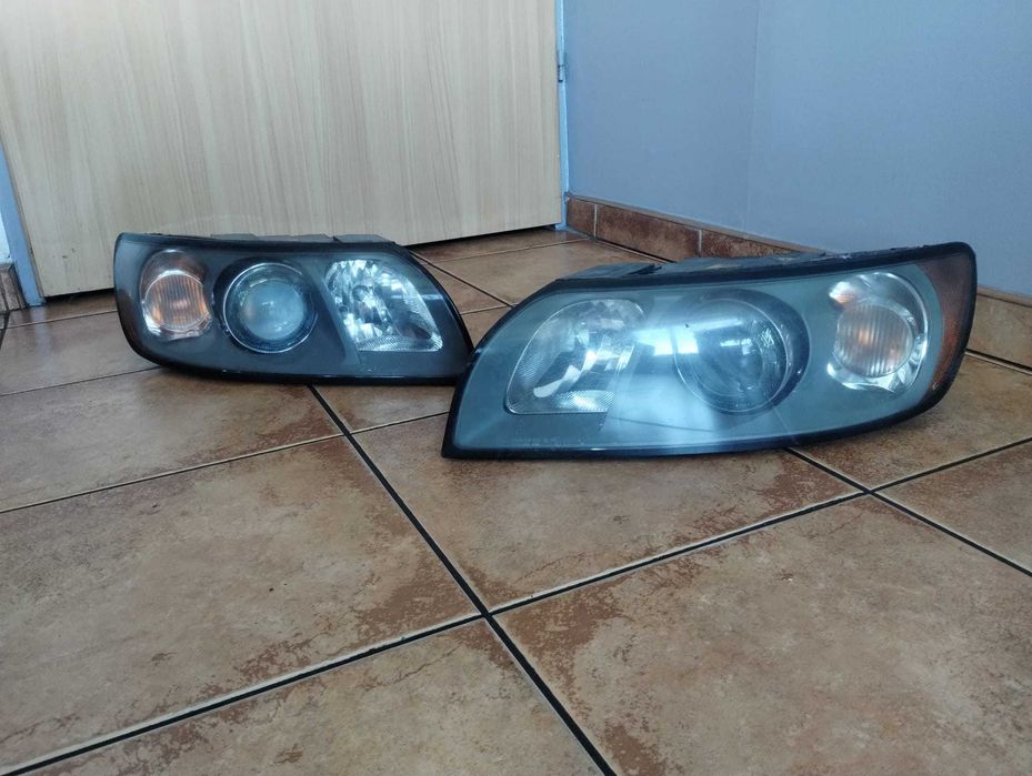 lampa przód przednia prawa lewa XENON Volvo V50 30698889
