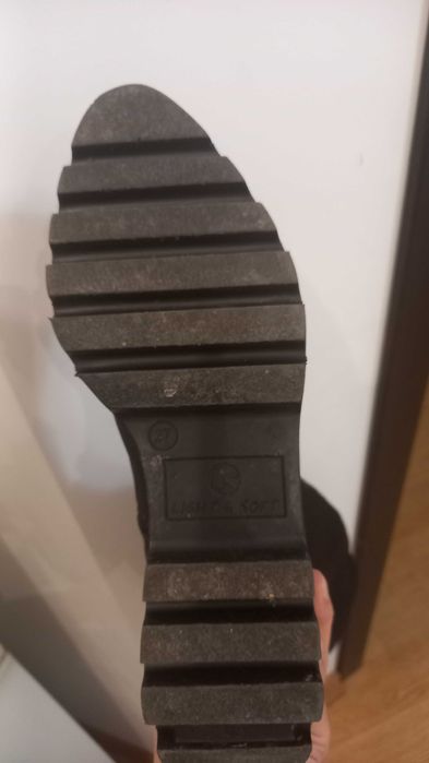 Продам ботфорти шкіряні