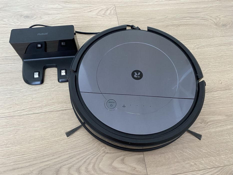 Robot sprzatajacy  IROBOT ROOMBA COMBO komplet