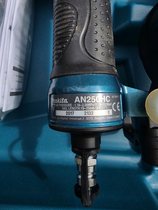 Makita AN250HC, osadzak gwozdziarka betonu,