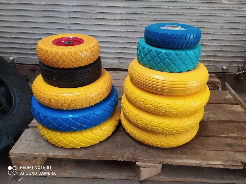 Колеса на тачку, колеса без камерные, колеса пена.: 280 грн. - Садовий ...