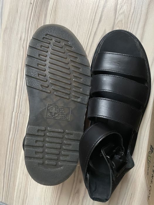 Dr.Martens босоніжки