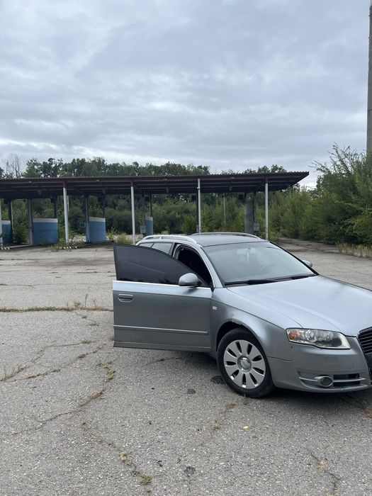 Продам авто Audi A4B7 рест