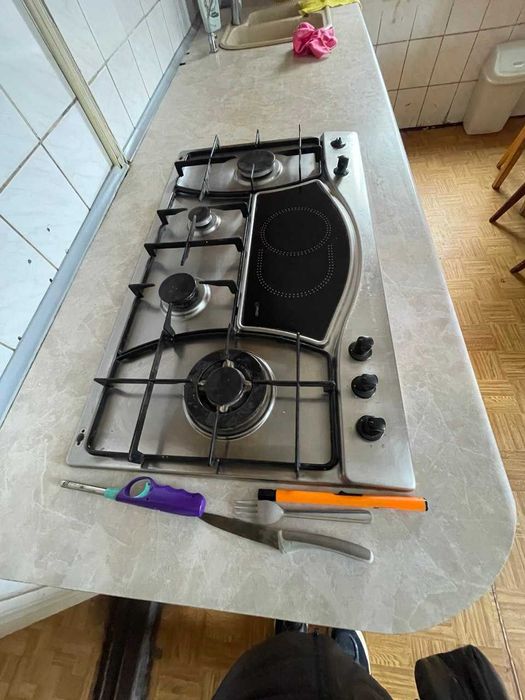 Здається 2 поверх будинок 400 м2 3 рівні, гараж,підвал Ракетне Урочище