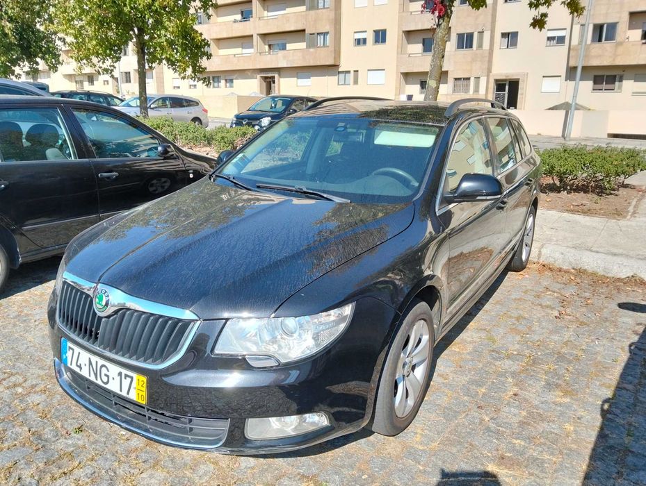 skoda superb break  2.0 140 cv automática — photo 2