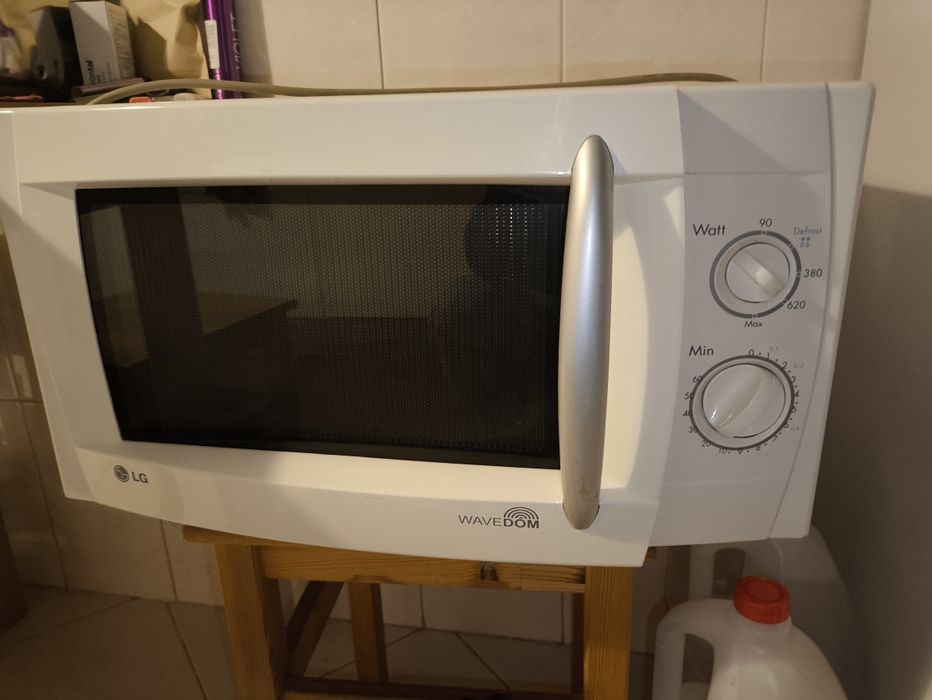 Microondas LG MS2324B