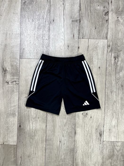 Adidas Aeroready шорты 11-12 лет 152 см подростковые спортивные