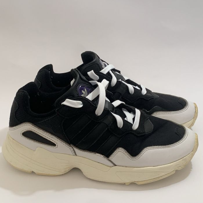 Sapatilhas Adidas Originals Yung 96 41 Preto/Branco