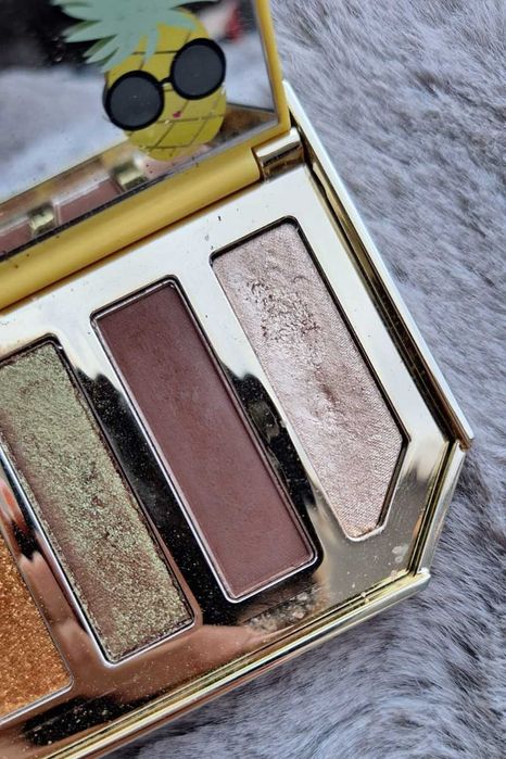 Too Faced Tutti Frutti Sparkling Pineapple Paleta cieni do powiek oczu
