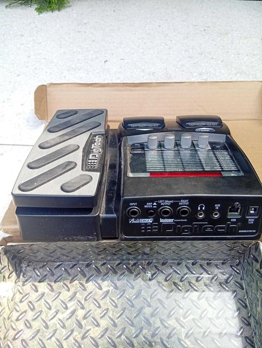 Multi Efekt Gitarowy DigiTech RP 255