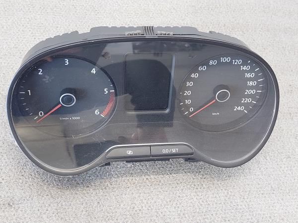 Quadrante / painel de instrumentos VOLKSWAGEN Polo Van (6R)