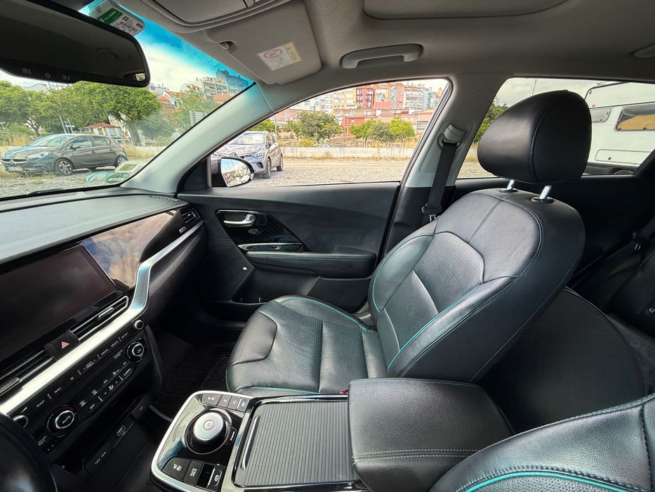 Kia e-Niro 64 kWh | 204 cv | 2020 | Bancos ventilados | 11kW AC | muito bom estado | + todos os equipamentos